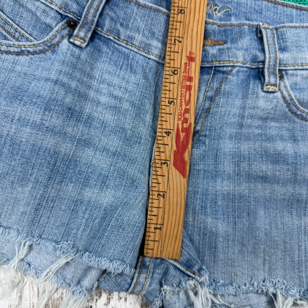 VTG Y2K Old Navy The Diva Low Rise Micro Mini Short Sz 2 Indie Sleeze Light Wash - Picture 6 of 9